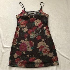 🦋$5/$25 sequin mini dress